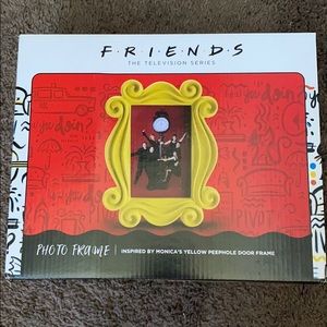 FRIENDS Photo Frame
